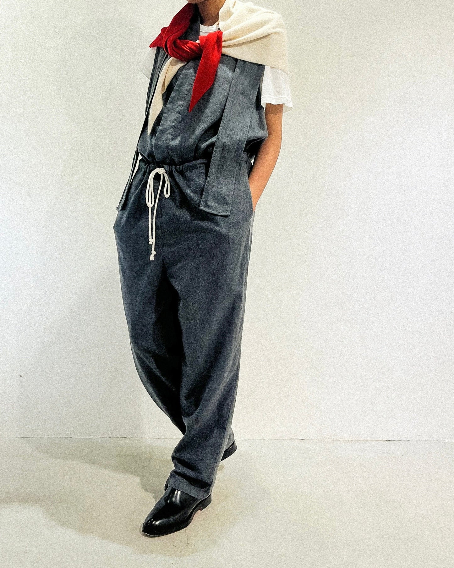 タンブルウールフード付きサロペット/ Tumbled Wool Hooded Jumpsuit